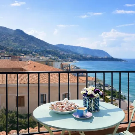 Spinuzza Boutique Cefalu, Sicily Gæstehus