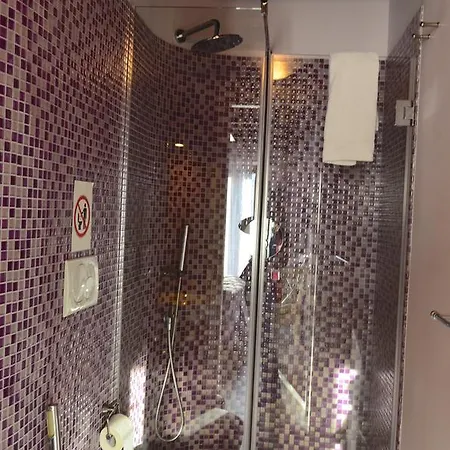 ゲストハウス Spinuzza 3*